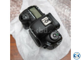 Canon EOS 5D Mark IV 30.4MP Digital Camera with Canon 24-105