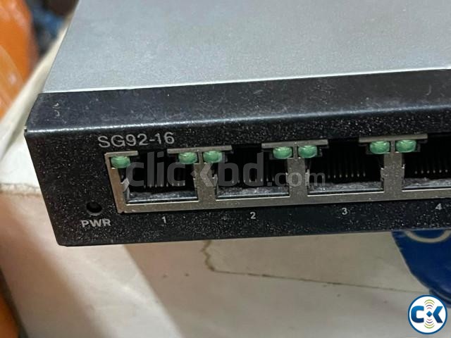 Cisco SG92-16 16 port gigabyte non manage switch. | ClickBD large image 1