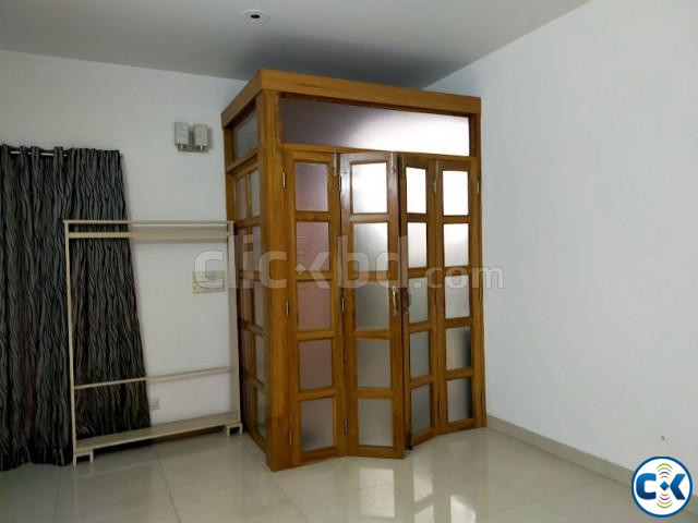 EXCLUSIVE APARTMENT RENT BANANI | ClickBD large image 2