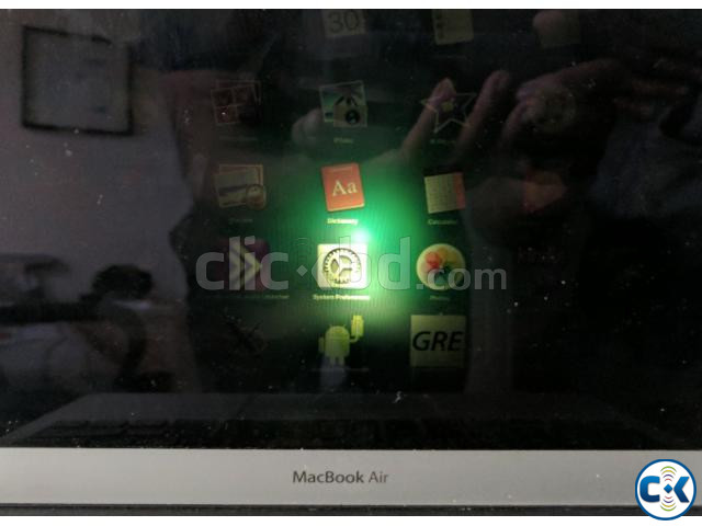 Macbook Air Backlight Not Working | ClickBD large image 1