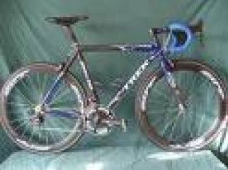 TREK Carbon Road Bike 54CM Zipp Dura Ace Ceramic M