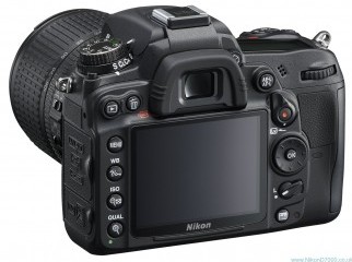 Nikon D7000 16MP Digital SLR Camera