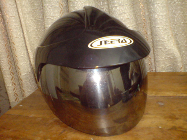 Helmet large image 0