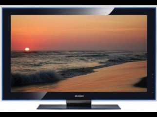 BRAND NEW CONDITION SAMSUNG 40 -5 SERIES FULL HD LCD TV..