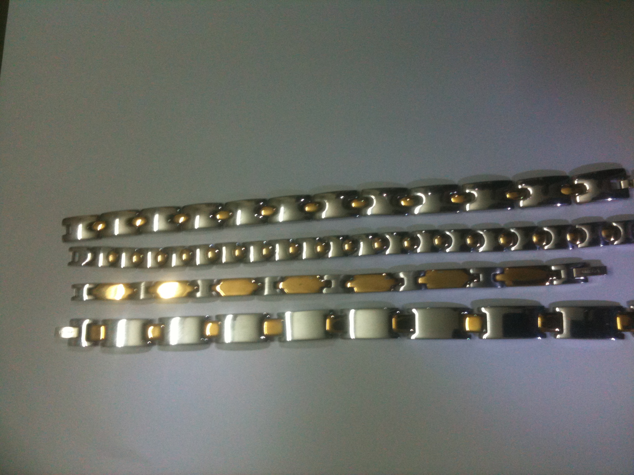 Fashionable Magnetic Bracelet large image 0
