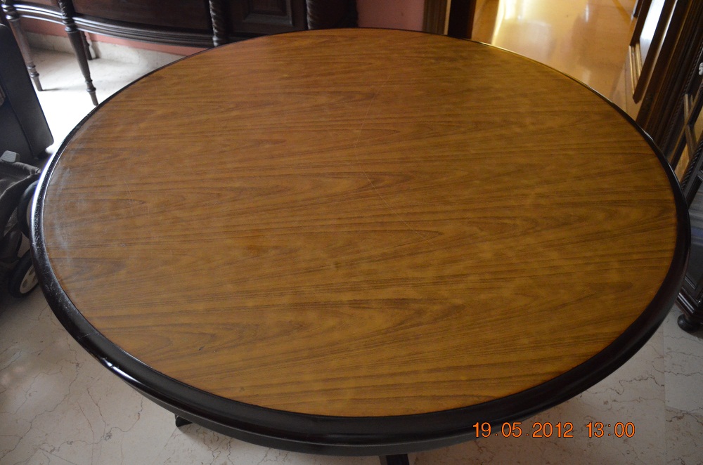 Round Dining Table large image 0