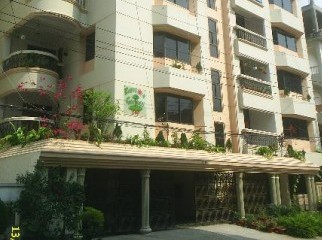 BRAND NEW LUXURIOUS APARTMENT WITH GAS N ELECTRICITY