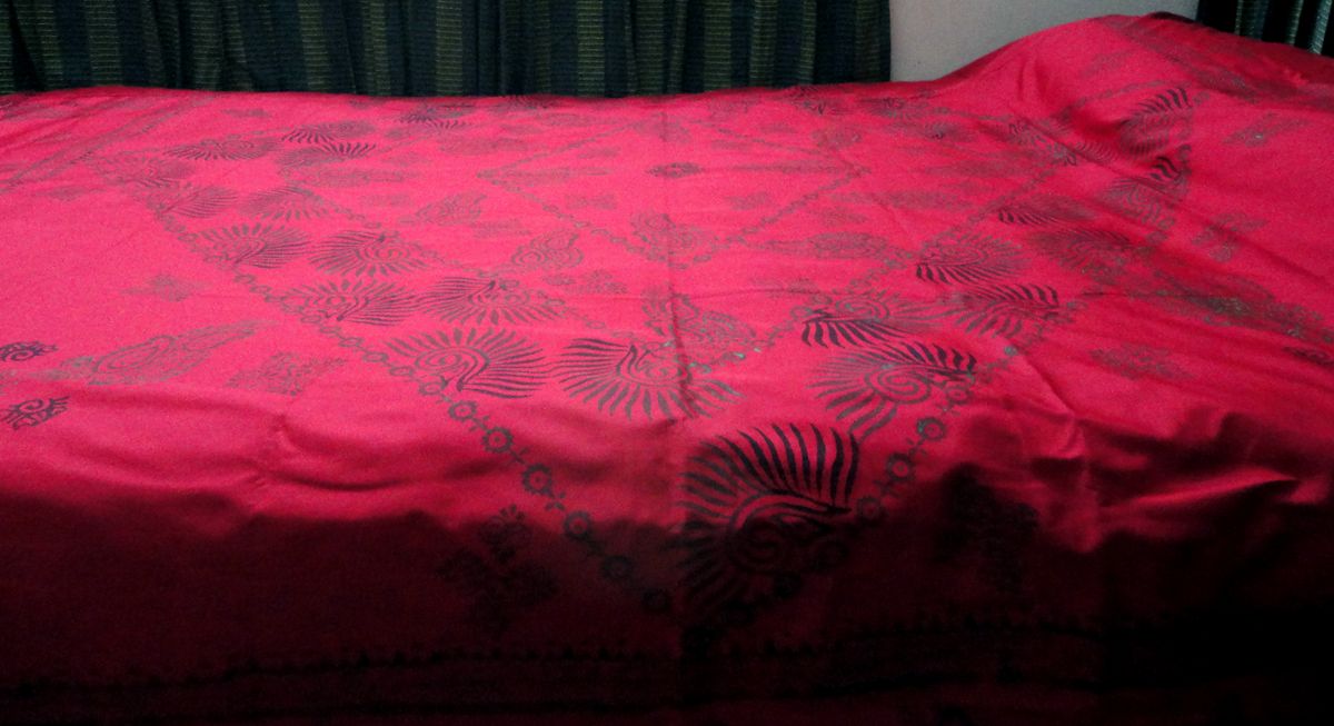 Block Batik Apelike Bed Cover large image 2