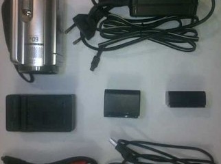 Sony Handycam DCR-SR68 80GB internal memory