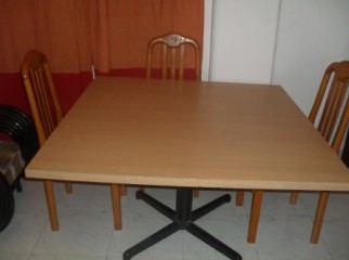 Square Table with 4 chairs