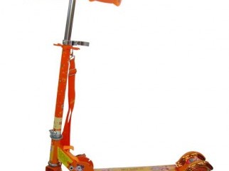 Super Cool Three Wheeler Scooter For Kids
